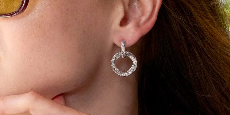 Modern Heirlooms: Diamond Earrings Women Treasure Forever