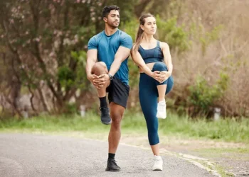 Beauty Meets the Active Lifestyle: A Practical Guide to Sweat-Ready Style